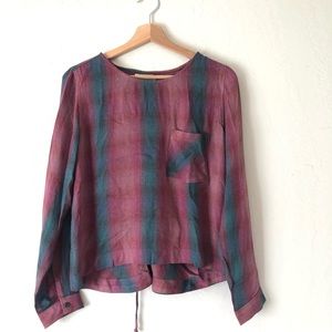 Cloth & Stone long sleeved top with cinched back in striped red and green